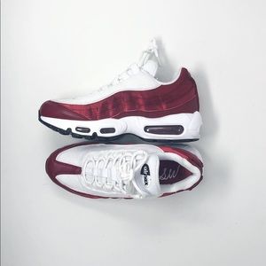 Woman’s Air Max 95 LX
